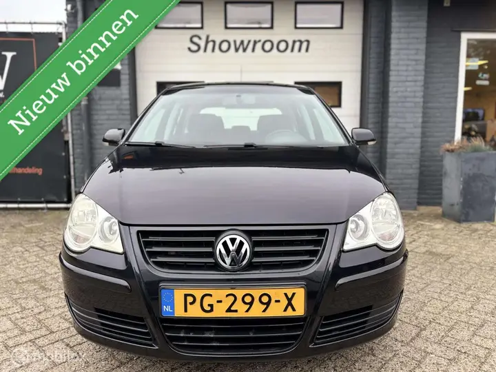Volkswagen Polo 2007 photo 2