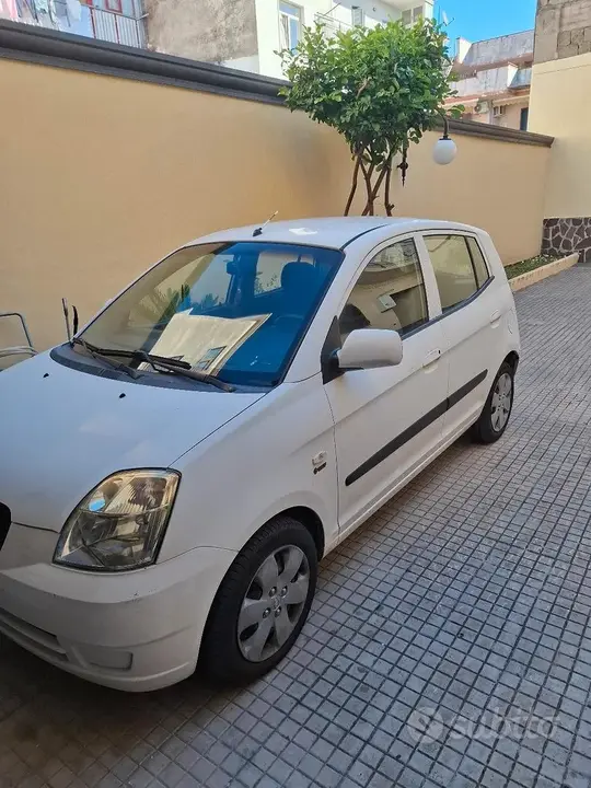 Kia Picanto 2005 photo 3