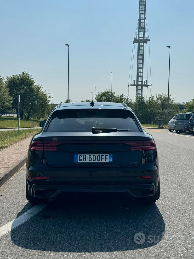 Audi Q8
