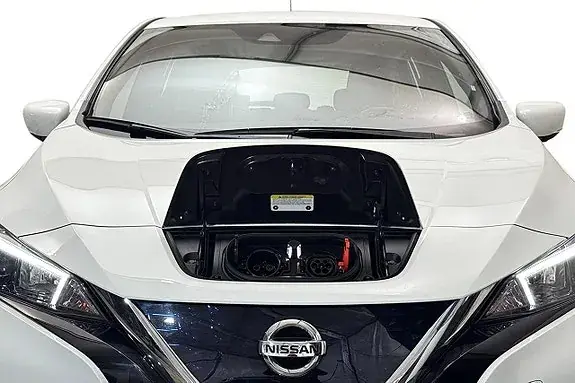 Nissan Leaf 2021 photo 4