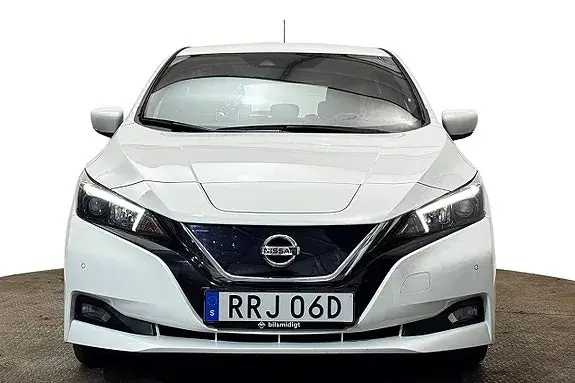 Nissan Leaf 2021 photo 3