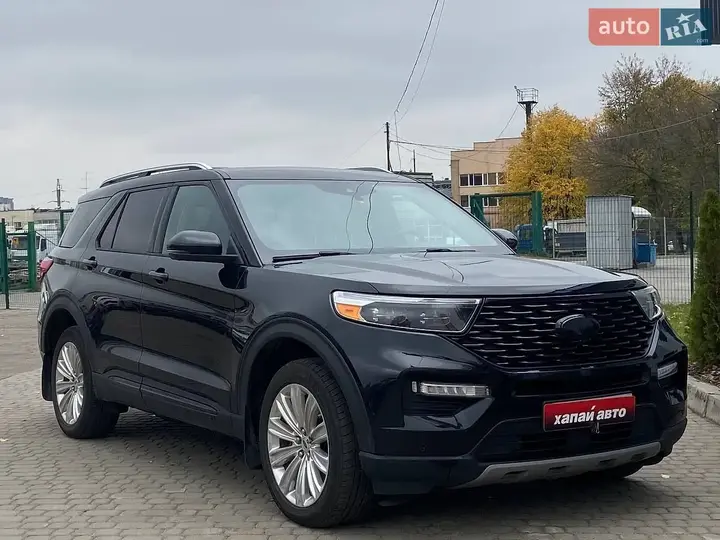 Ford Explorer 2020 photo 2