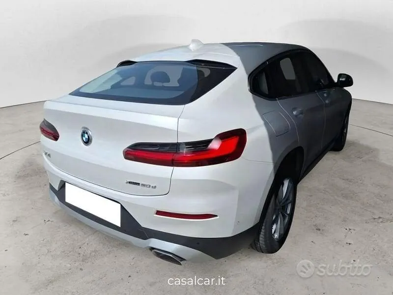 BMW X4 2023 photo 3