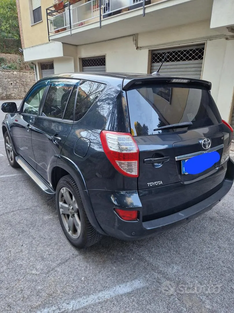 Toyota Rav4 2011 photo 3