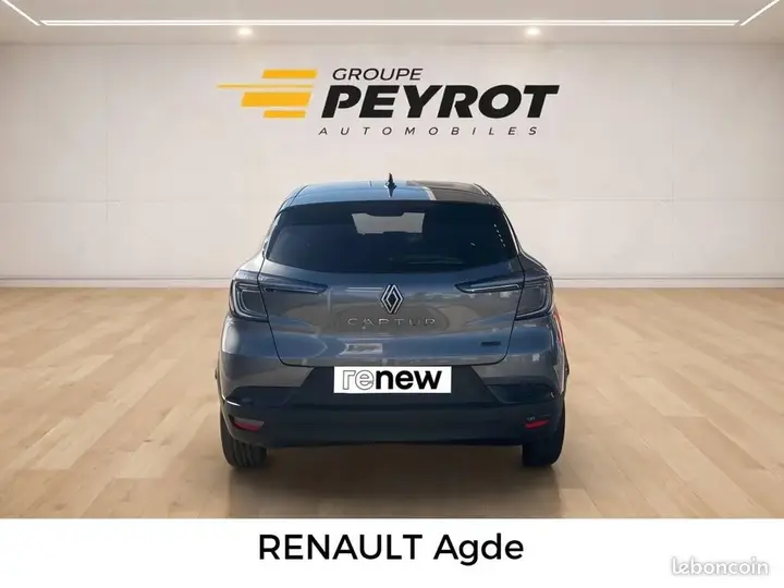 Renault Captur 2026 photo 4