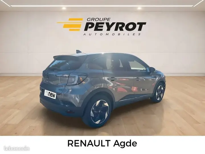 Renault Captur 2026 photo 5
