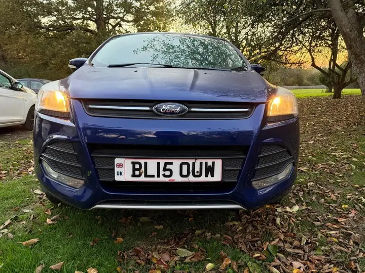 Ford Kuga 2015 photo 4