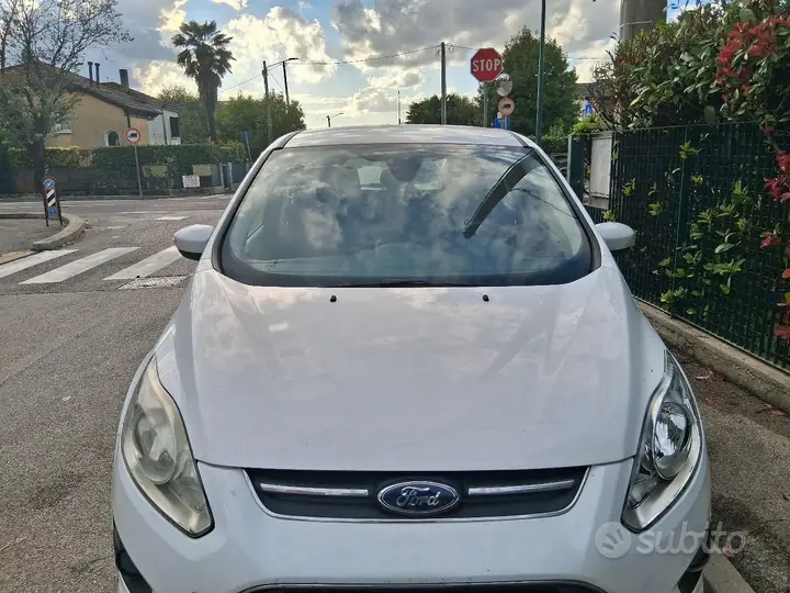 Ford C-Max 2015 photo 2