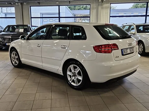Audi A3 2012 photo 3