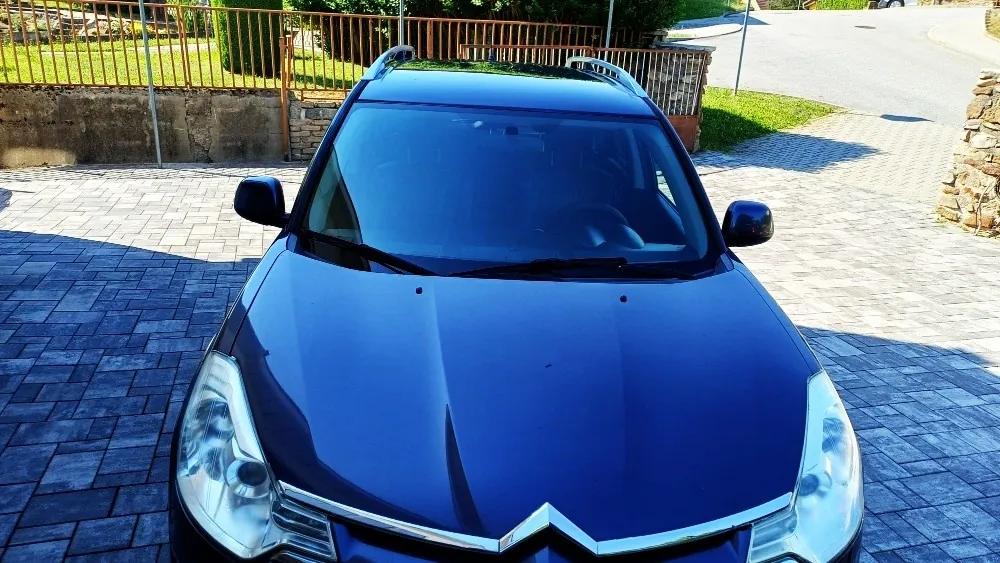 Citroen C-Crosser 2010 photo 5