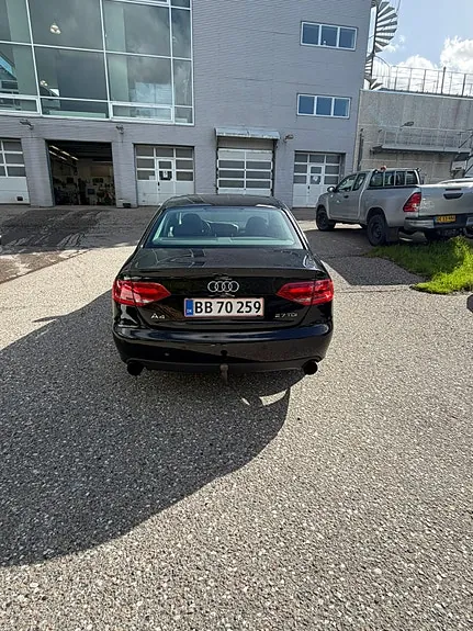 Audi A4 2008 photo 4