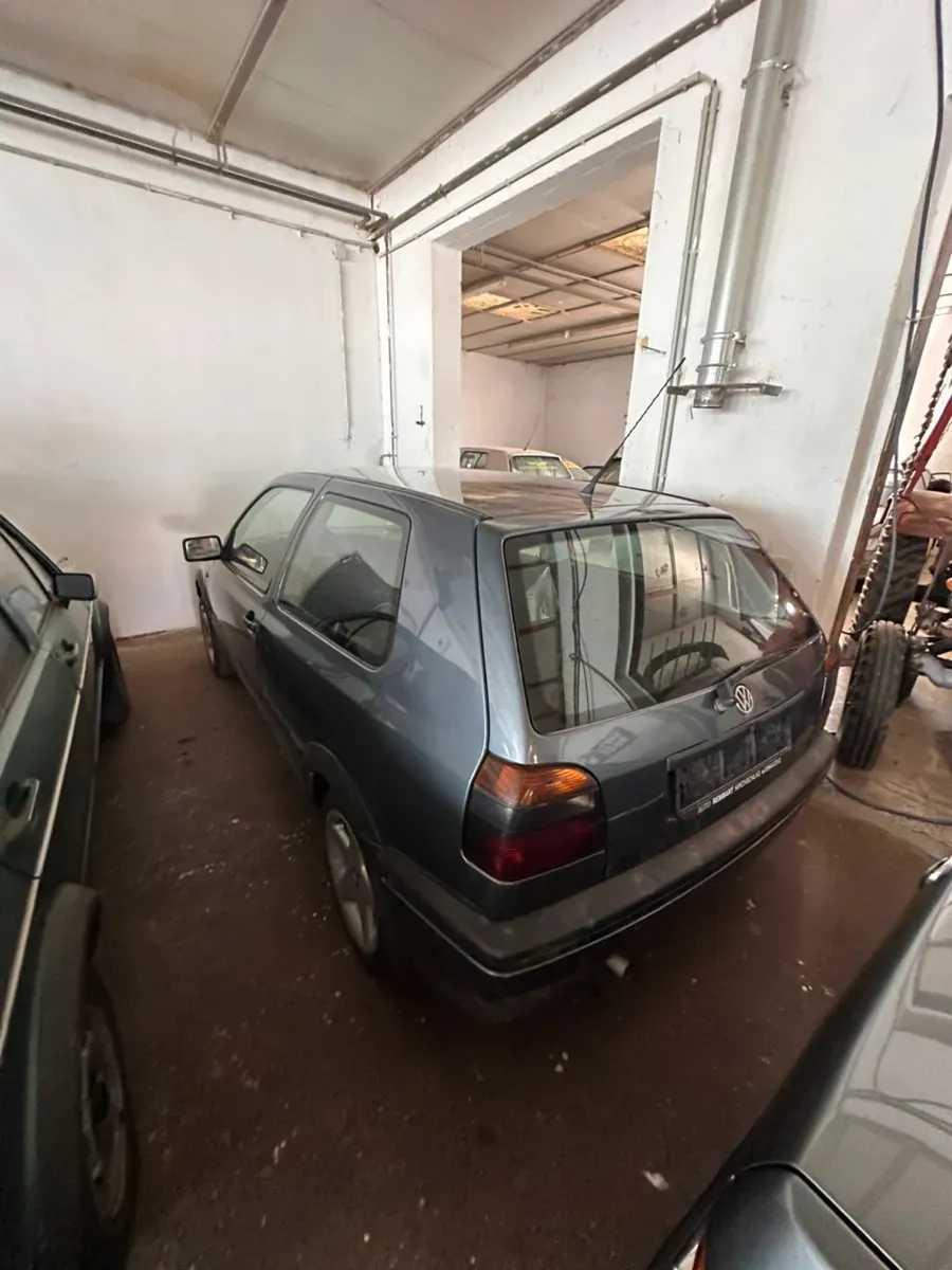 Volkswagen Golf 1996 photo 2