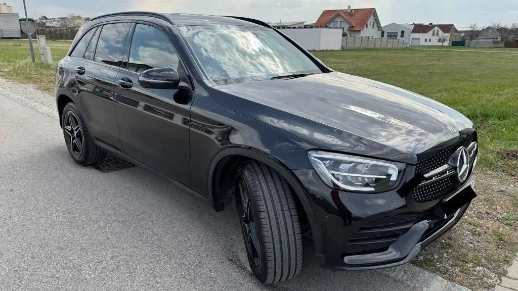 Mercedes-Benz Glc-Class 2019 photo 3