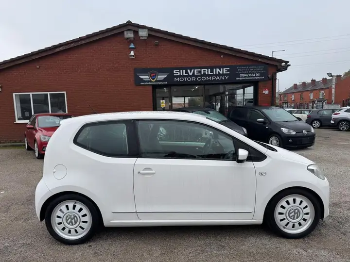 Volkswagen Up 2013 photo 4
