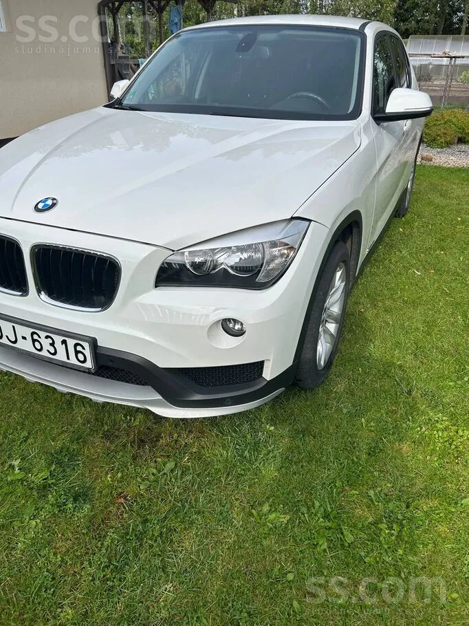 BMW X1 2015 photo 3