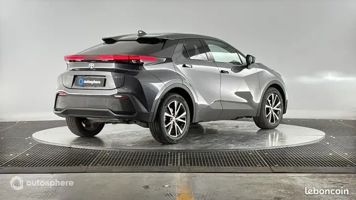 Toyota C-Hr 2025 photo 5
