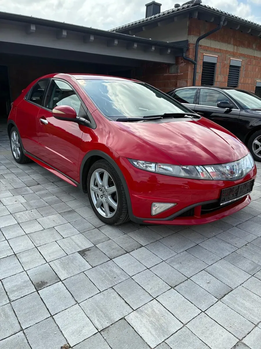 Honda Civic 2007 photo 2