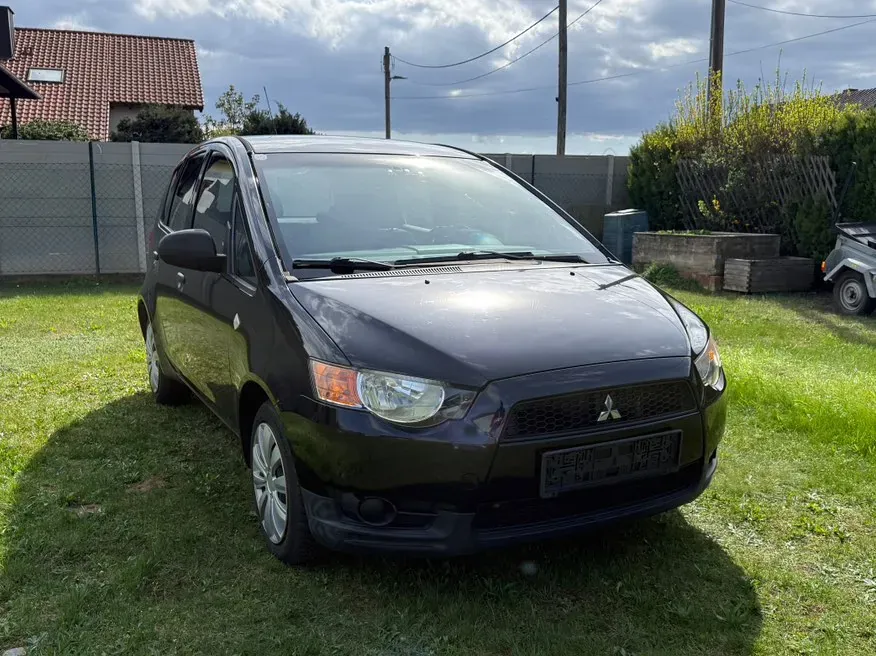 Mitsubishi Colt