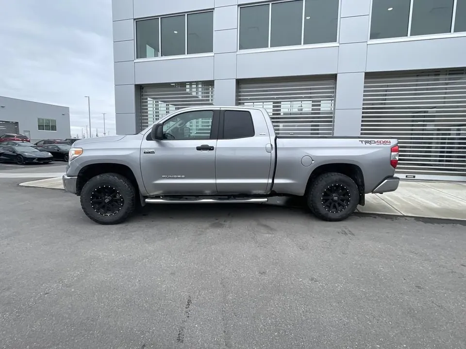 Toyota Tundra 2015 photo 5