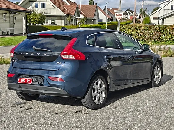Volvo V40 2015 photo 4