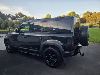 Land Rover Defender 2023 photo 5