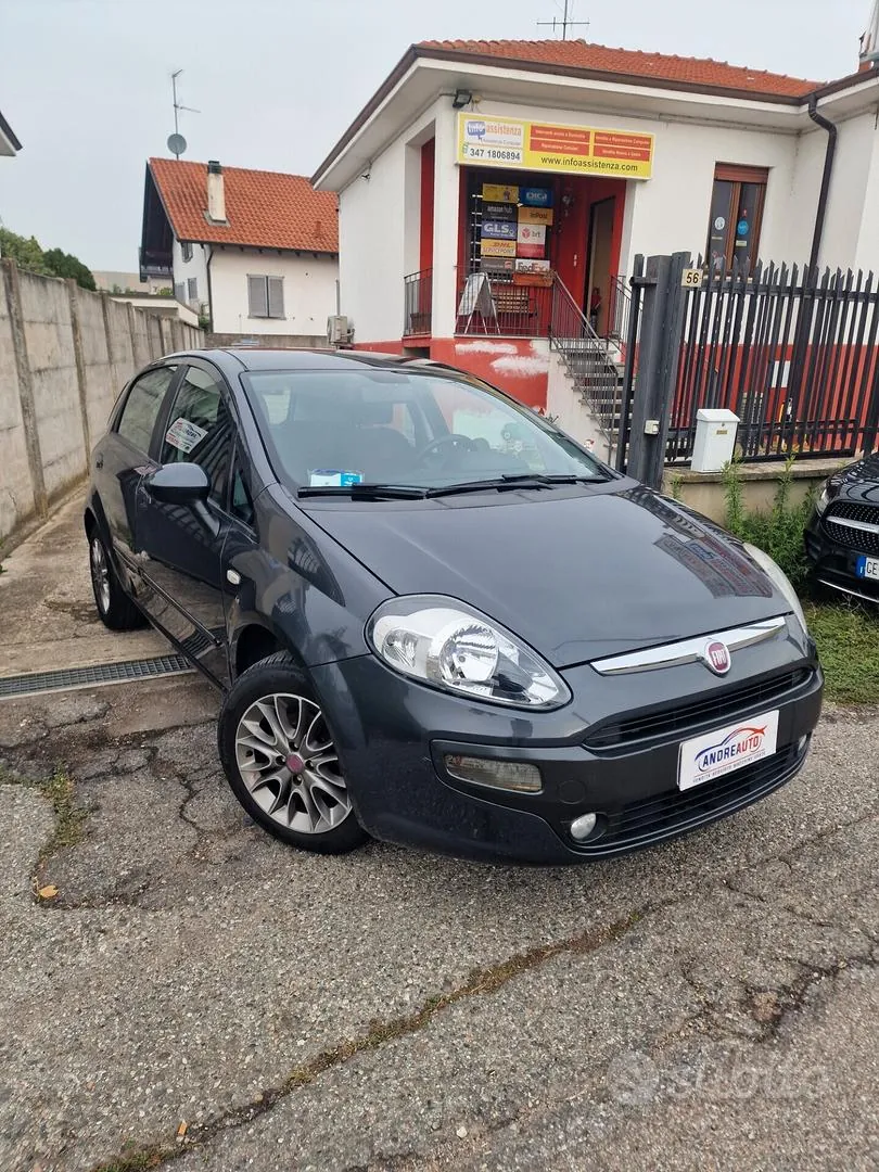 Fiat Punto Evo 2010 photo 2