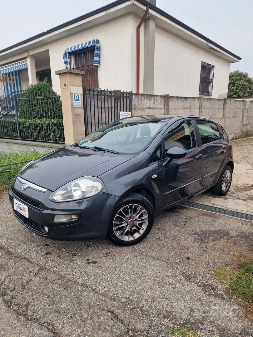 Fiat Punto Evo 2010 photo 3
