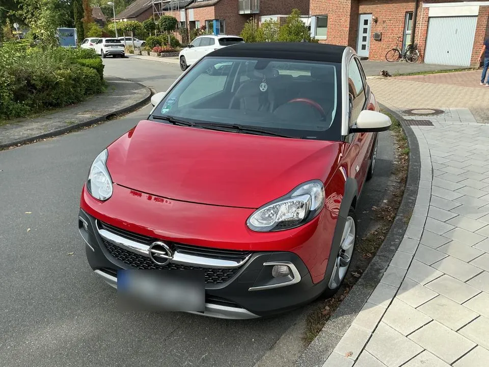 Opel Adam