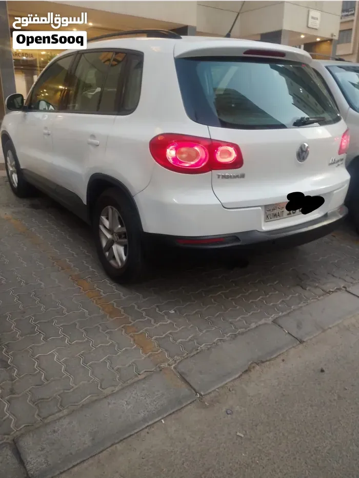 Volkswagen Tiguan 2011 photo 3