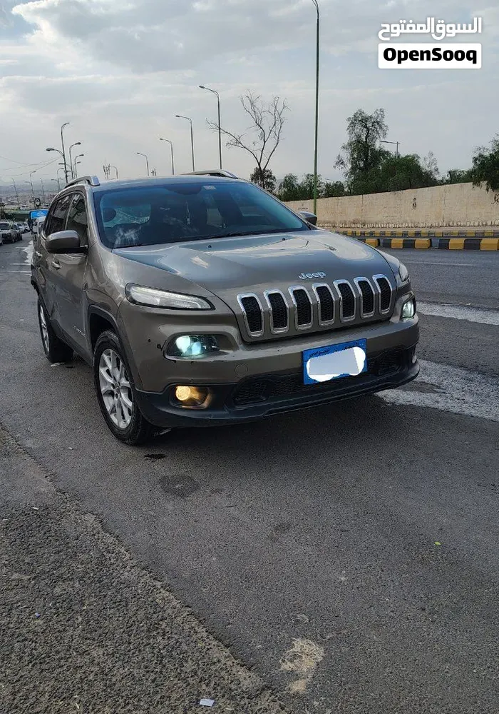 Jeep Cherokee 2016 photo 3