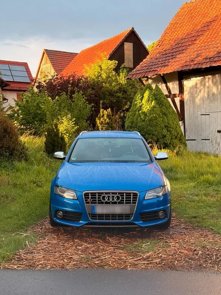 Audi S4 Avant