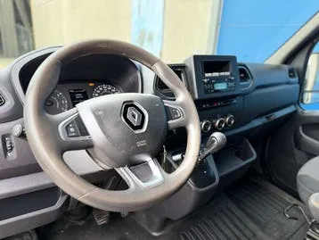 Renault Master photo 2