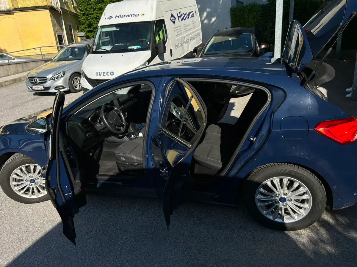 Ford Focus 2020 photo 3