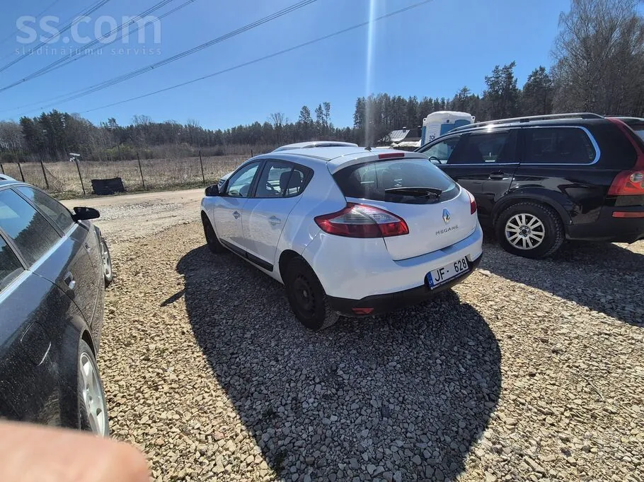 Renault Megane 2013 photo 4