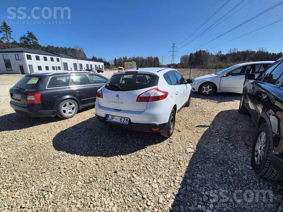 Renault Megane 2013 photo 3