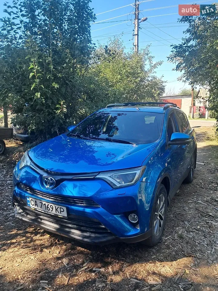 Toyota Rav4 2016 photo 4