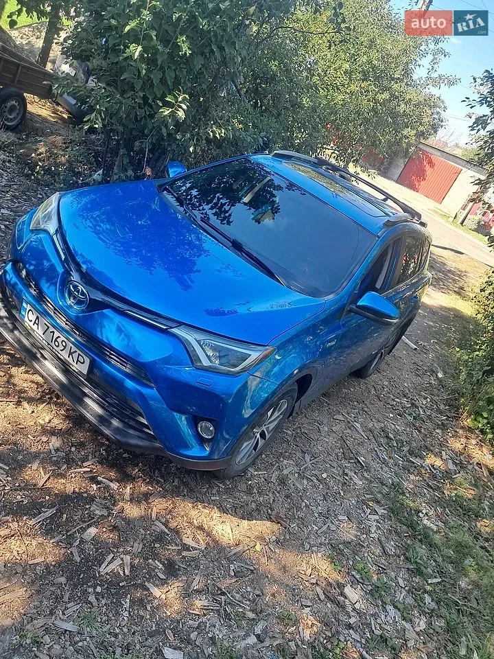 Toyota Rav4 2016 photo 5