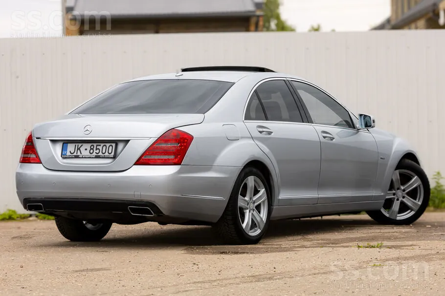 Mercedes-Benz S350 2010 photo 5
