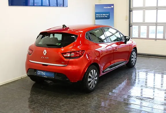 Renault Clio 2013 photo 2