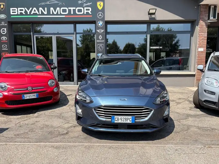 Ford Focus 2020 photo 2