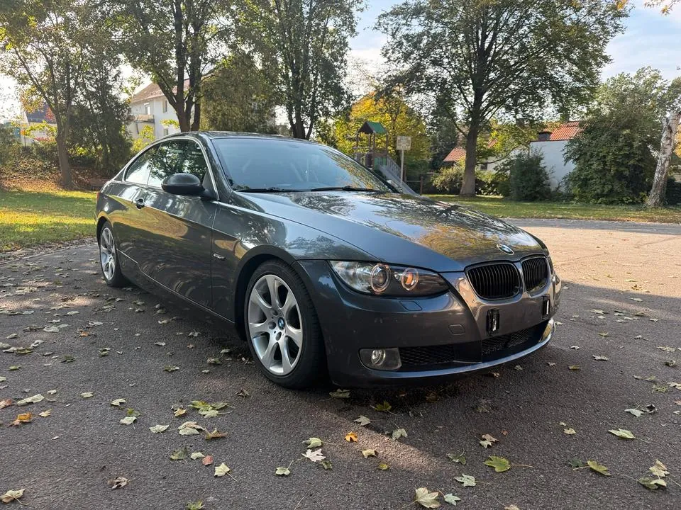 BMW 325I