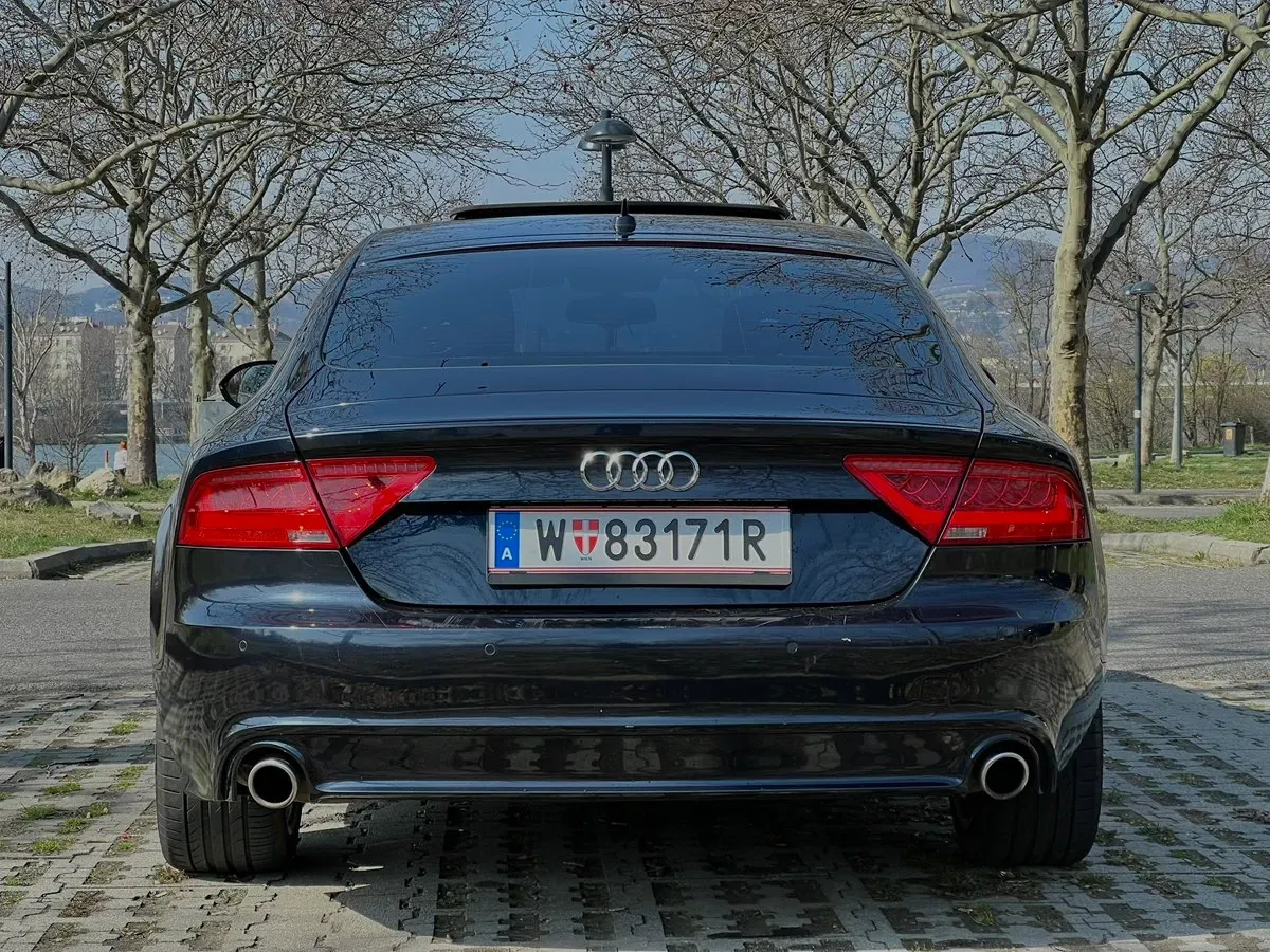 Audi A7 2010 photo 3