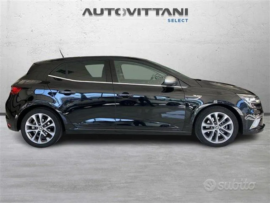 Renault Megane 2019 photo 5