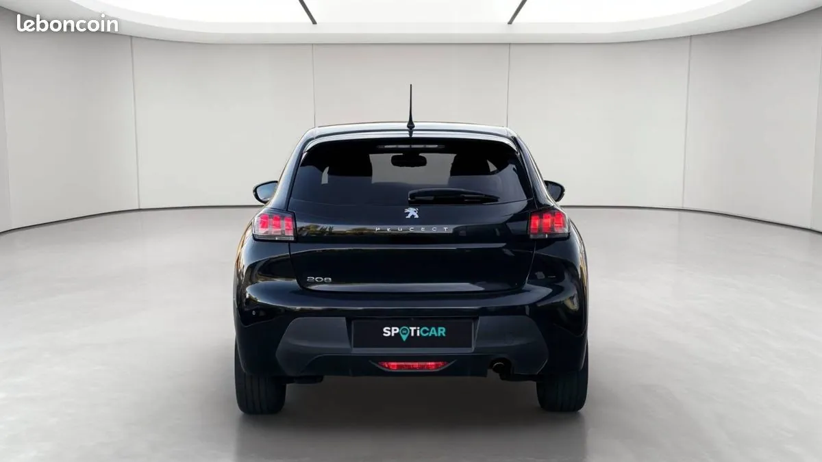 Peugeot 208 2022 photo 4
