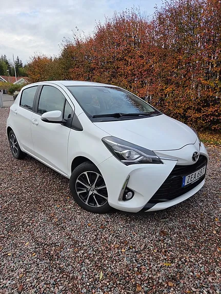 Toyota Yaris 2018 photo 3
