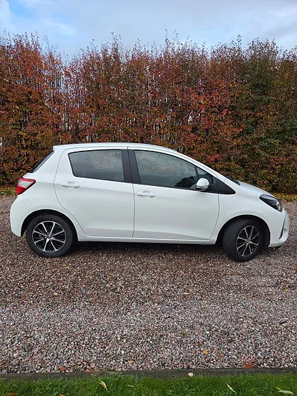 Toyota Yaris 2018 photo 4
