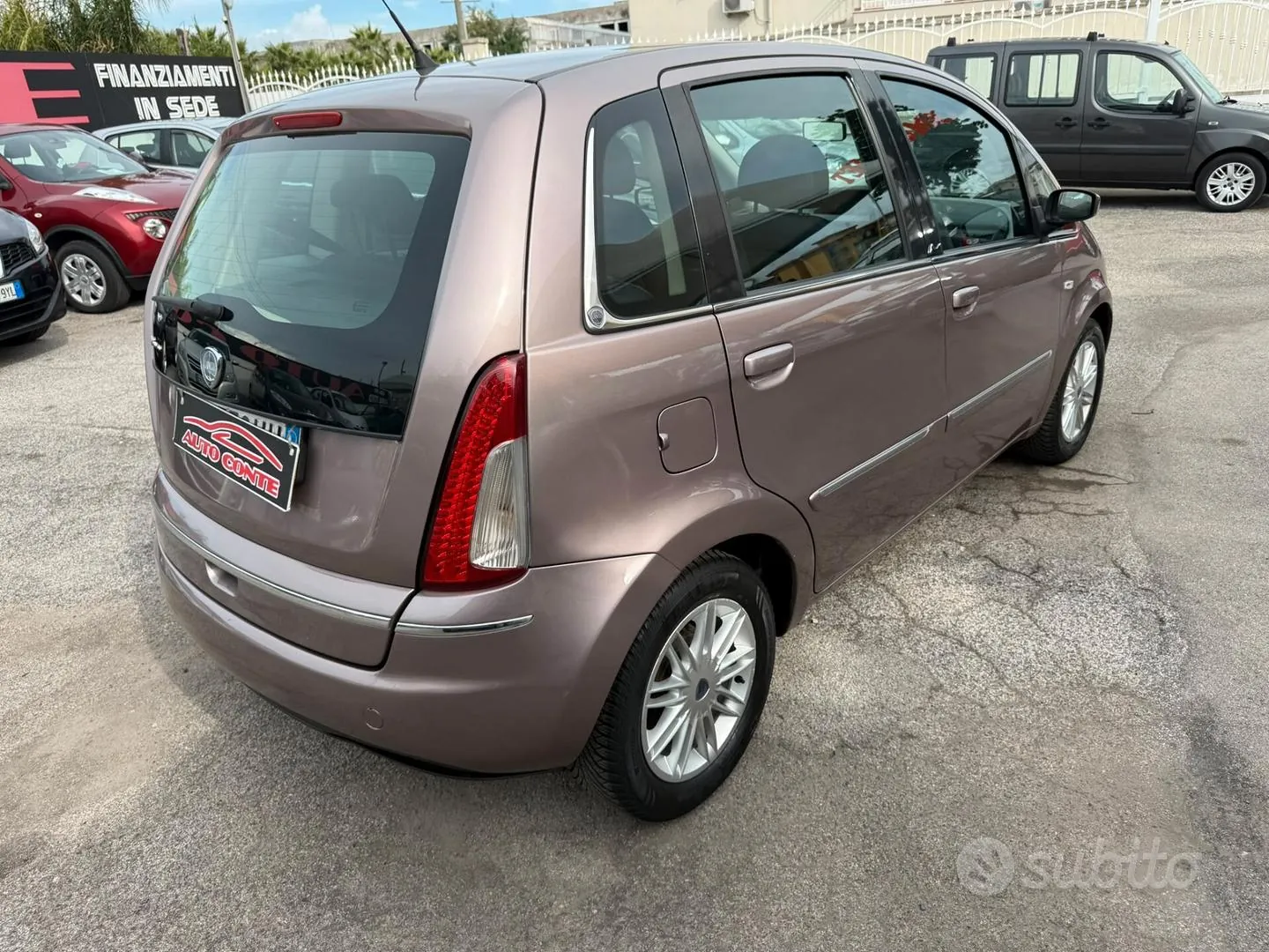 Lancia Musa 2008 photo 4