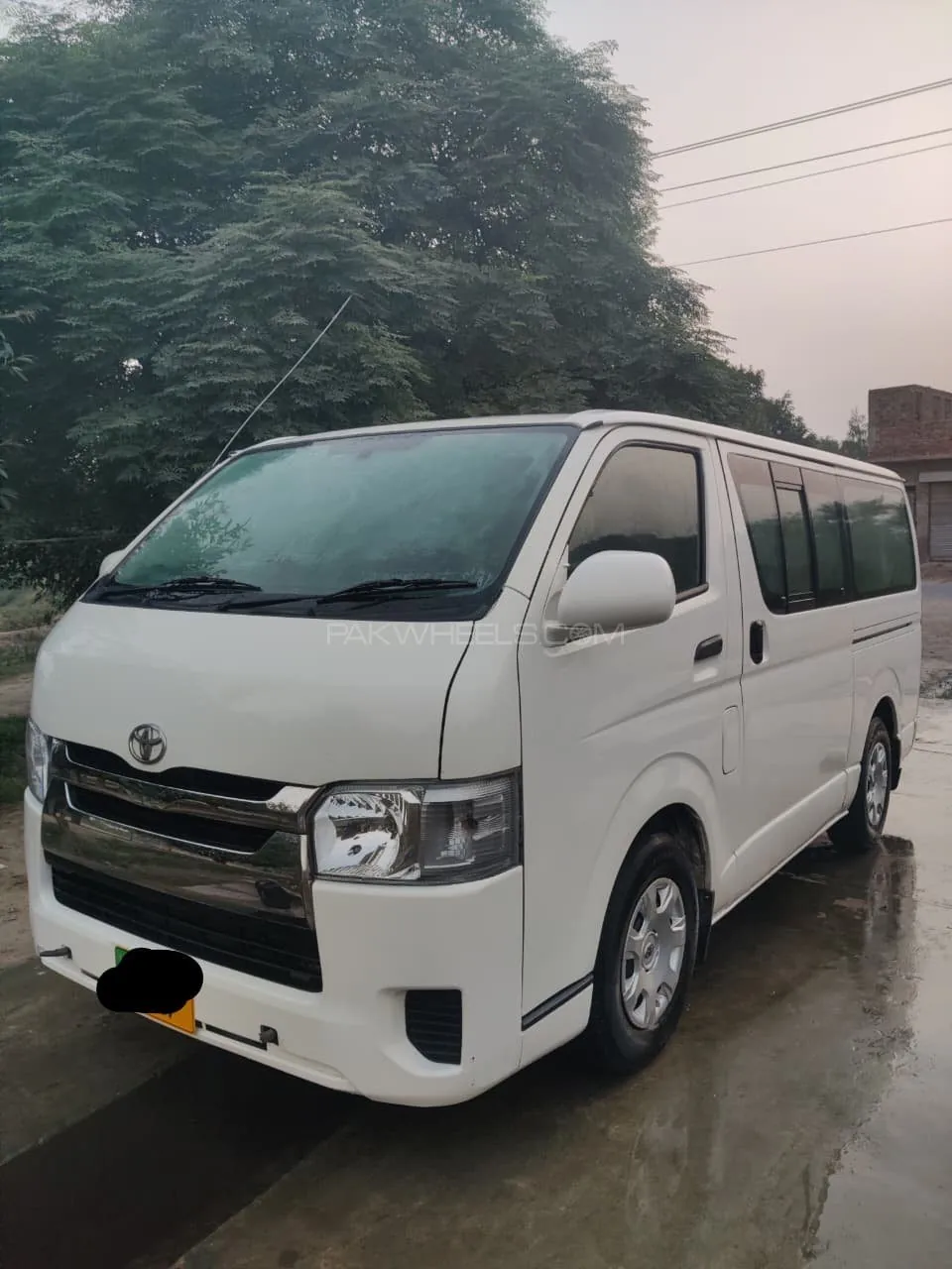 Toyota Hiace