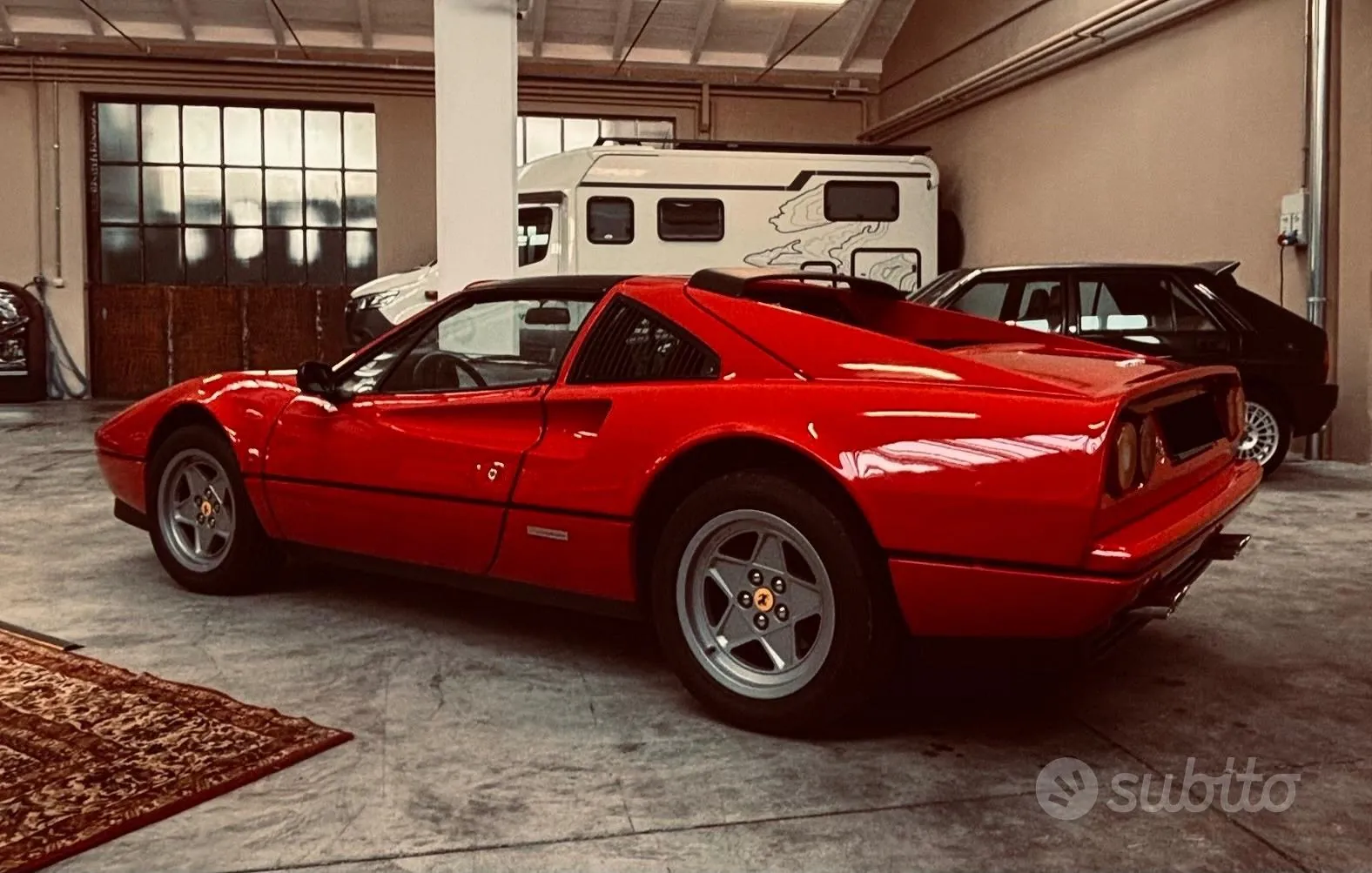 Ferrari 328 Gts 1985 photo 4