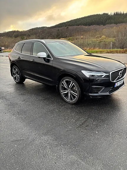 Volvo Xc60 2019 photo 2